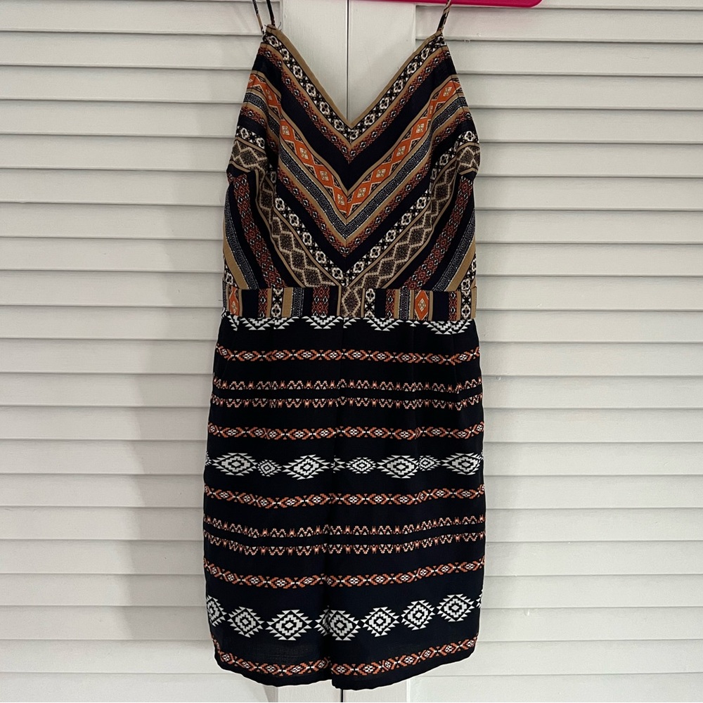 Geo Print Romper - Picture 2 of 6